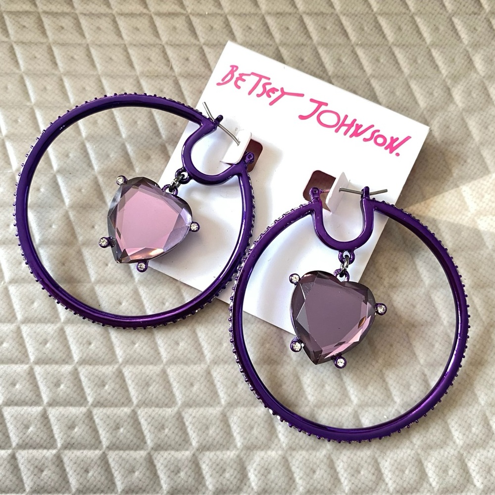 Betsey Johnson Orbital Purple Heart Hoop Earrings NWT
